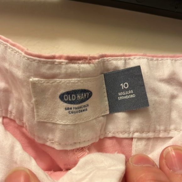 Old navy Pink chino Women's Shorts size 10 - Picture 2 of 9
